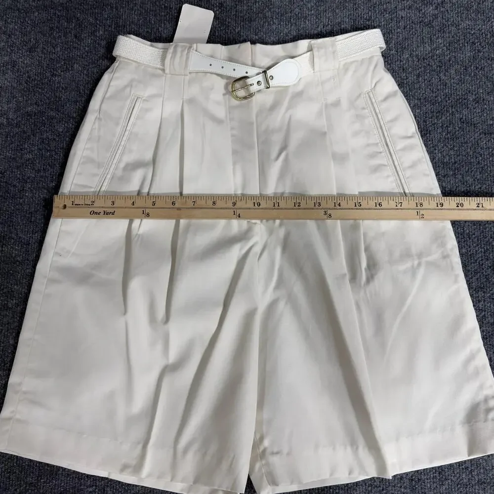 Lady La Mode Shorts Womens 12 White Winter White Pleated Belted Bermuda Casual